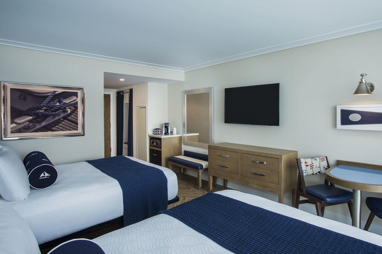Hutchinson Shores Resort & Spa เจนเซนบีช ภายนอก รูปภาพ